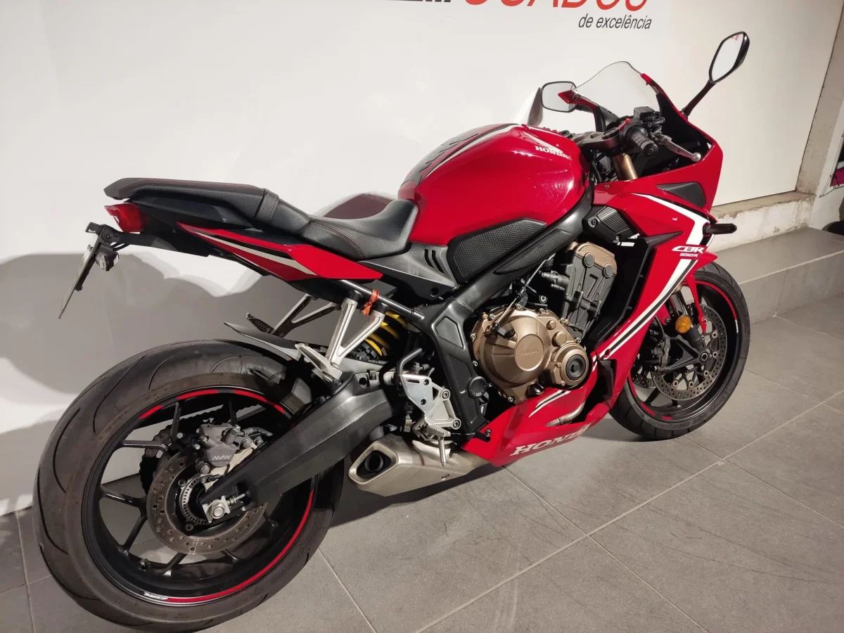 HONDA CBR 650 R - Image 3